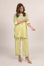 Load image into Gallery viewer, Kiyana B