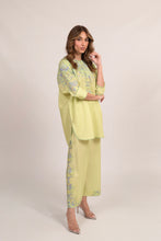 Load image into Gallery viewer, Kiyana B