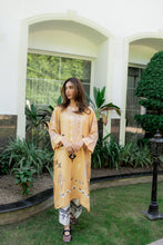 Load image into Gallery viewer, Hellen (B)