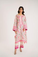 Load image into Gallery viewer, SARA (A)