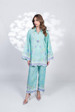 Load image into Gallery viewer, Somi (A)