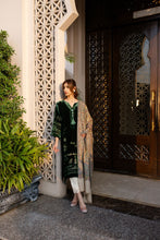 Load image into Gallery viewer, Emerald
